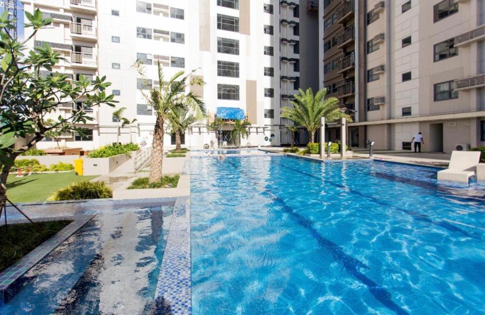 Horizon 101 A10 Shortwalk Robinson'S Mall + Free Wifi+ Netflix Cebu Exterior foto